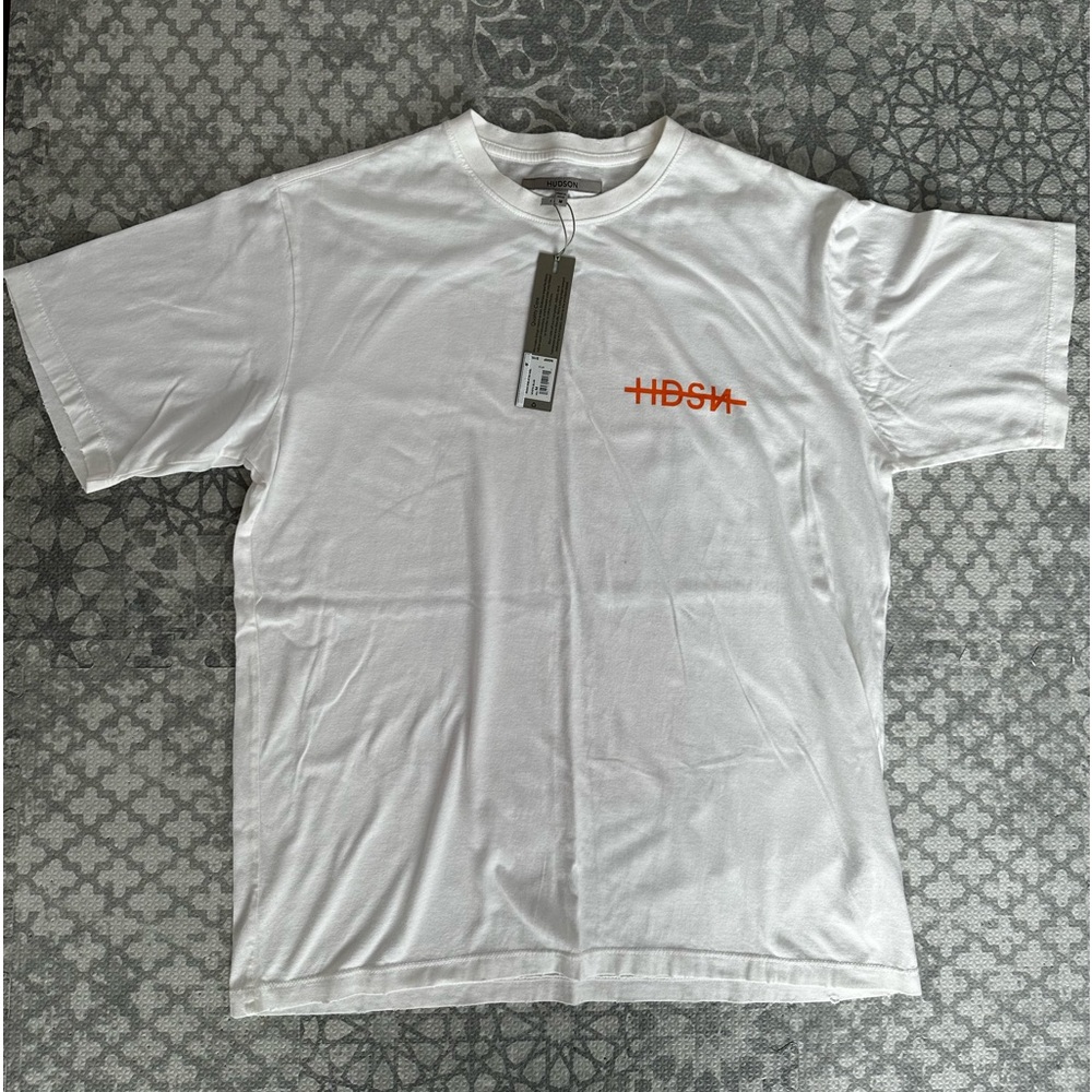 ⚪️🟠 HUDSON Men’s Vintage Tee - White Blur